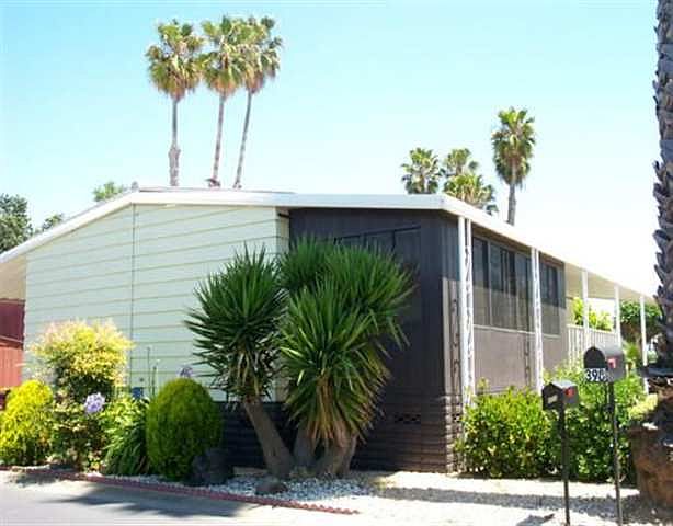 1st image of 400 Tropicana Way