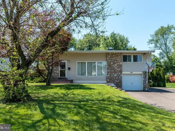 1036 Nash Ave, Lansdale, PA 19446