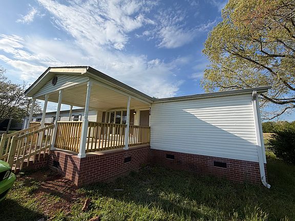 2nd image of 306 Brooks Rd