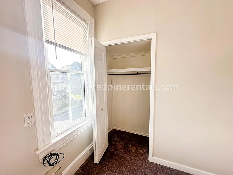 17 Walnut St #2 — Photo 13