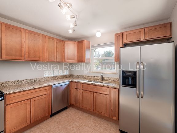 3rd image of 3680 Grape St