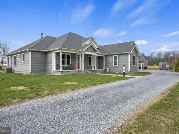 321 Blue Heron Rd, Dover, DE 19904