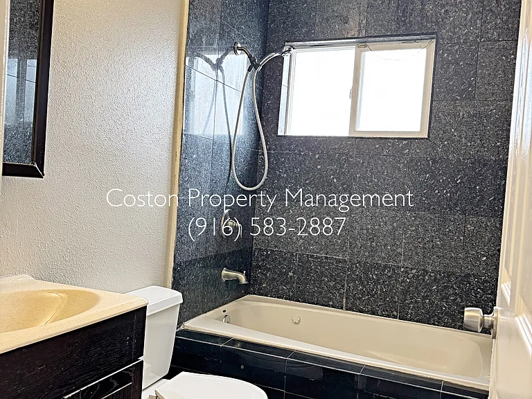 7541 Twilight Dr — Photo 7