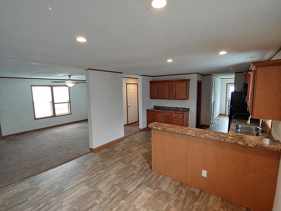 3rd image of 105 20th St NW #446