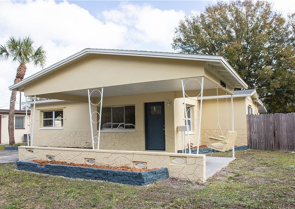 1st image of 9494 Park Lake Dr N