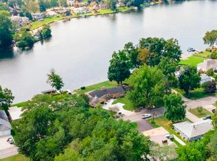 3340 Greenleaf Blvd, Elkhart, IN 46514