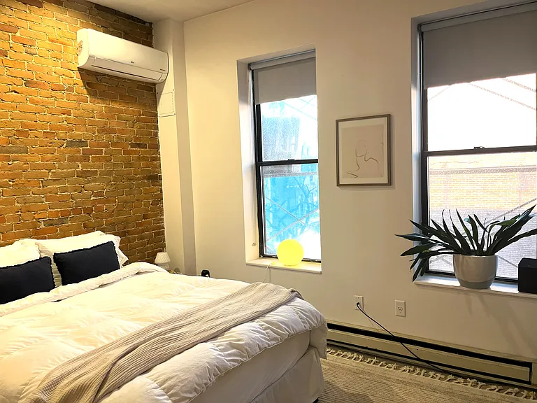 69 Chandler St #3 — Photo 9