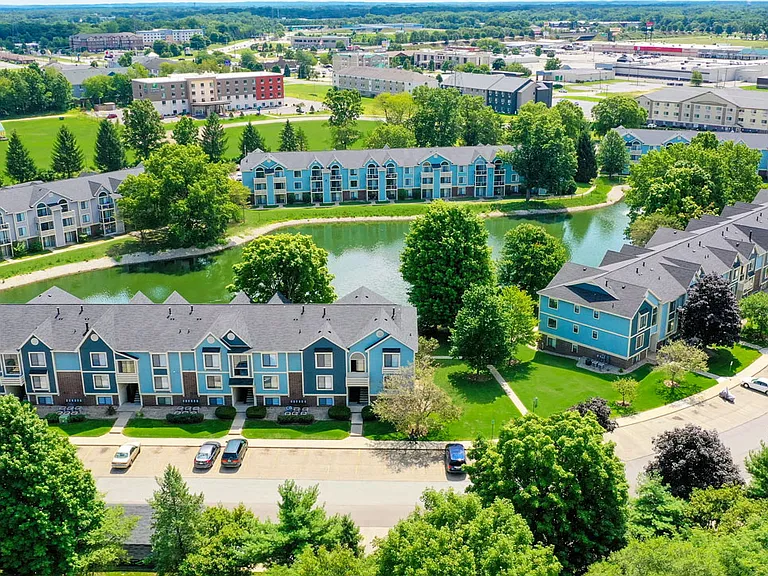 North Pointe Apartments — Photo 46