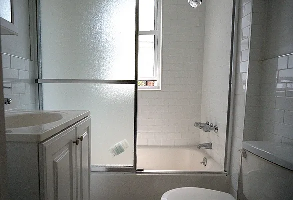 Rented by Brickwood Realty | media 18