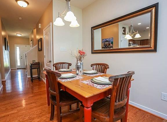 4th image of 7423 Washington Arch Dr #7423
