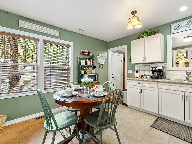 W Canyon Dr — Photo 13