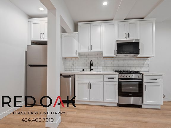 4th image of 7259 1/2 Willoughby Ave #24