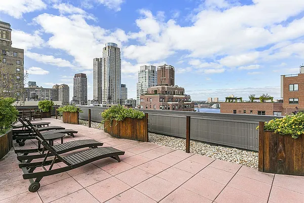 Sold by Compass | media 27