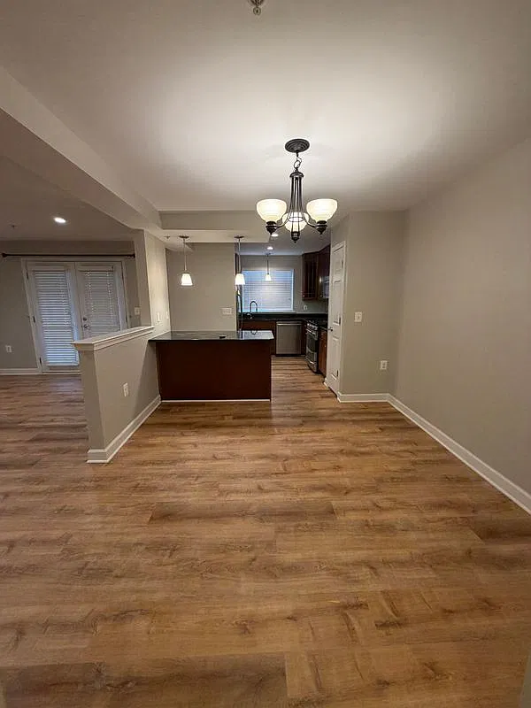 2 bed, 2.0 bath, 1030 sqft, $2,800 — Photo 4