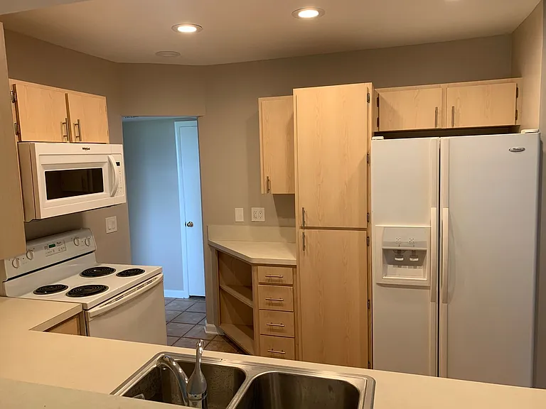 3791 10th St NE — Photo 5