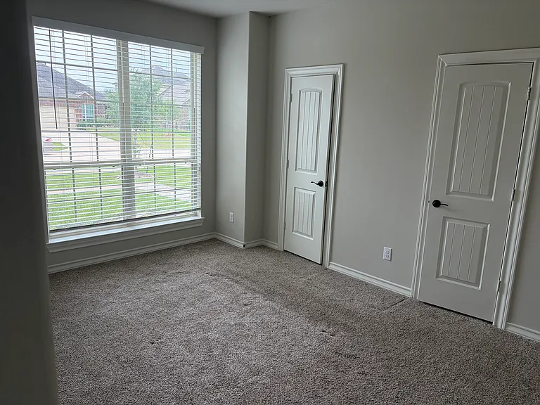 2418 Dianna Lee Dr — Photo 10