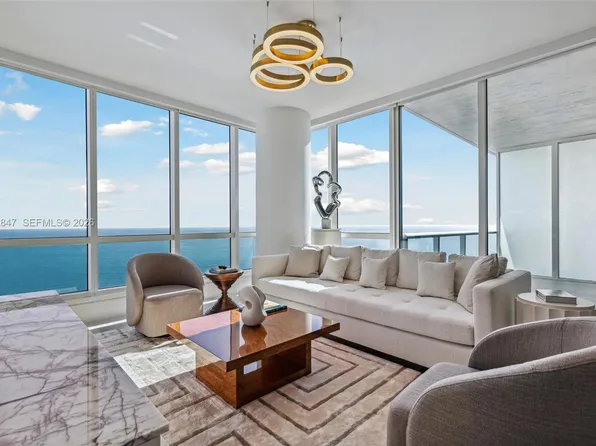 100 S Pointe Dr, Miami Beach, FL