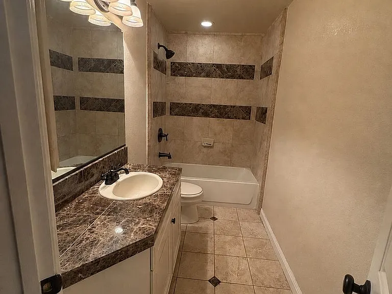 742 Rambleton Dr — Photo 28