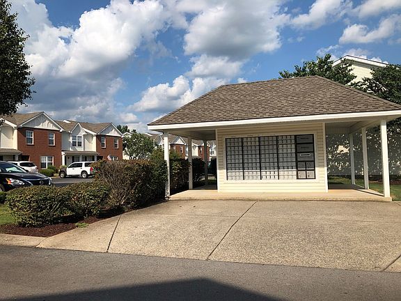 2nd image of 335 Arapaho Dr