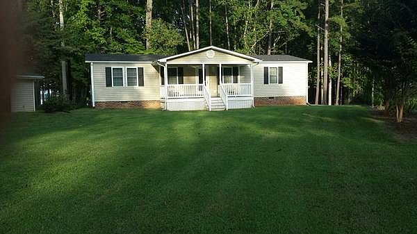 Beautiful Kerr Lake Home