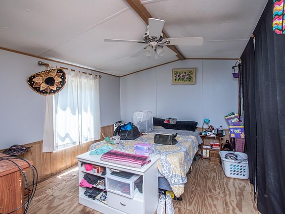 3rd image of 9218 Rock Dr