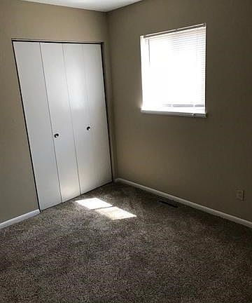5th image of 1200 N Cottage Ave