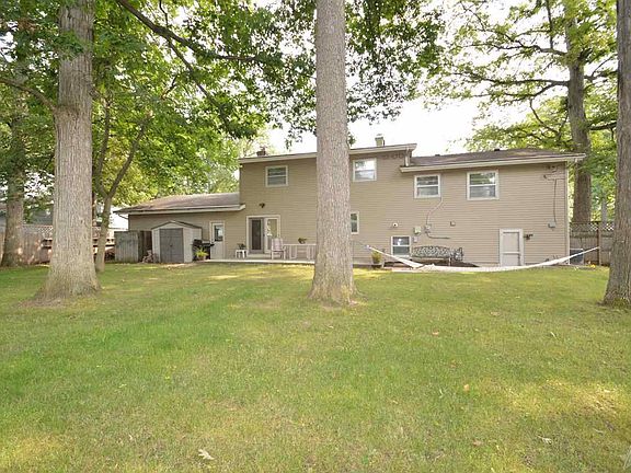 5th image of 4521 Highwood Dr
