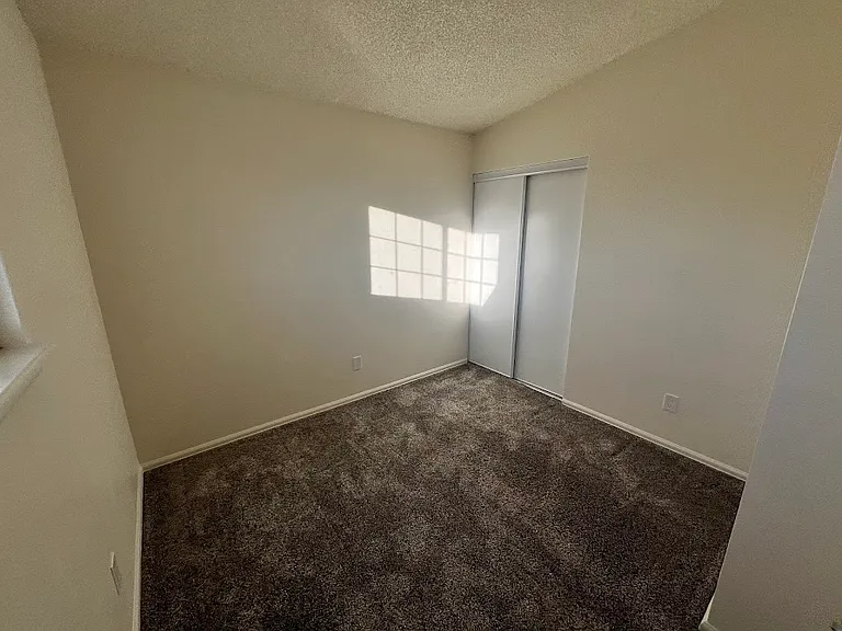 12504 Forest St — Photo 13