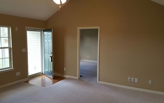 2nd image of 2544 Lismore Dr