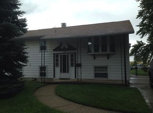 108 Cora Ct, Thornton, IL 60476