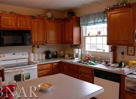 2nd image of 107 N Blair Dr APT 11