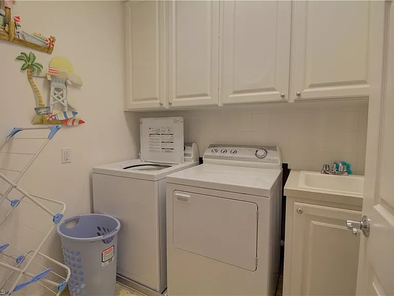 8109 Chianti Ln — Photo 18
