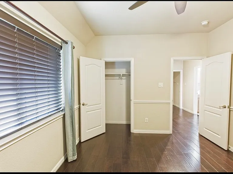 9801 Lightcatcher Dr — Photo 20
