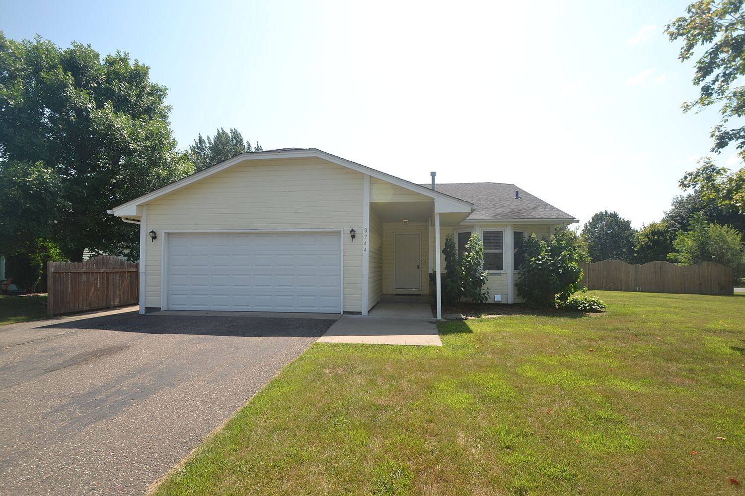 3744 121st Ave NW, Coon Rapids, MN 55433 | Zillow