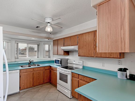4th image of 409 S Kofa Ave