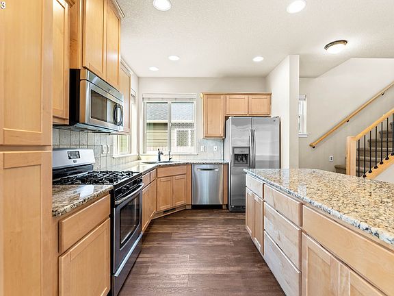 2nd image of 10206 NE 142nd Ave