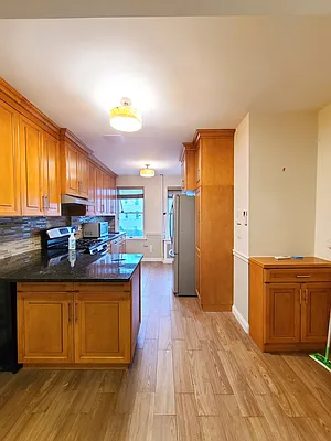 Rented by Compass | media 12