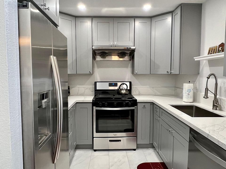 Brand new kitchen.