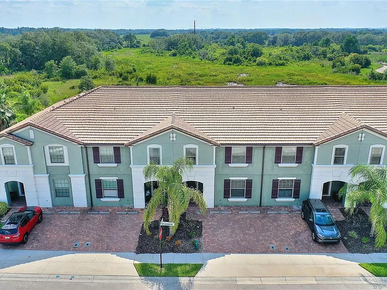 4607 Terrasonesta Dr — Photo 3