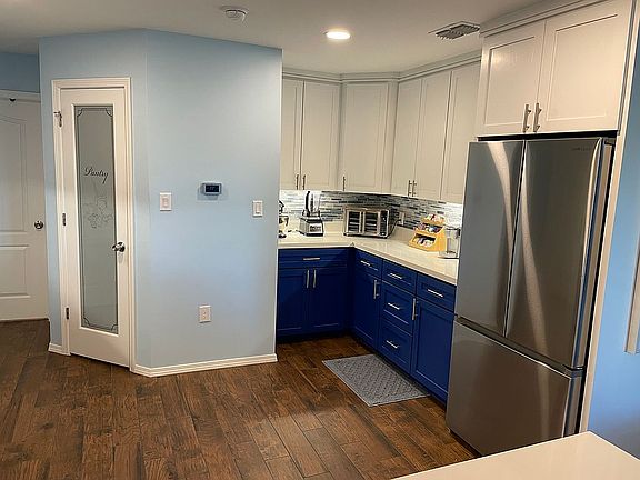 5th image of 43 Laguna Ln