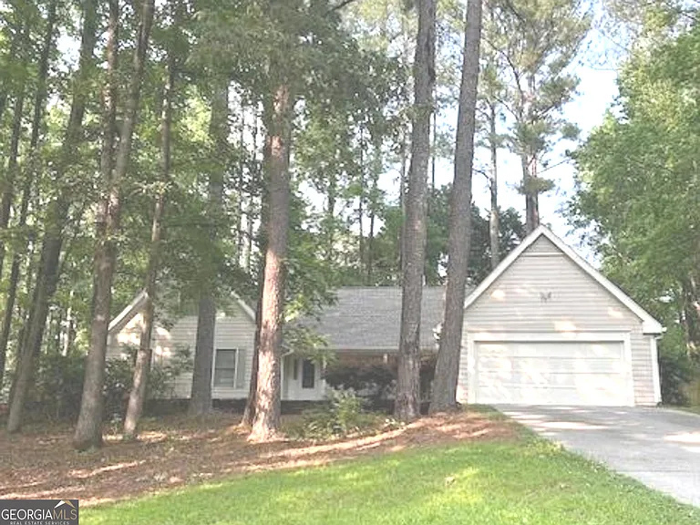 102 Whisper Trce — Photo 2