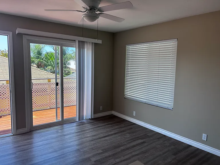 4948 Brighton Ave — Photo 38