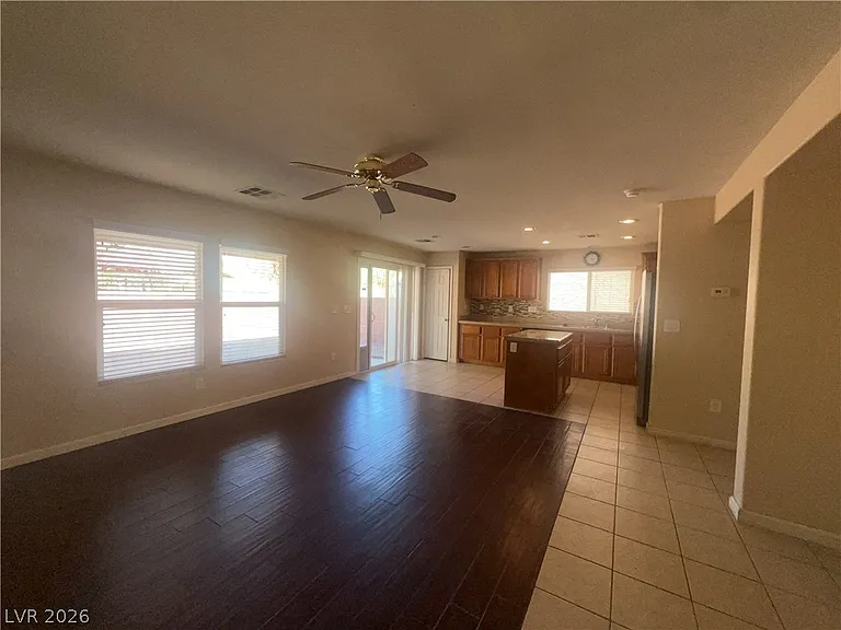 220 Stagecoach Flats Ave — Photo 4