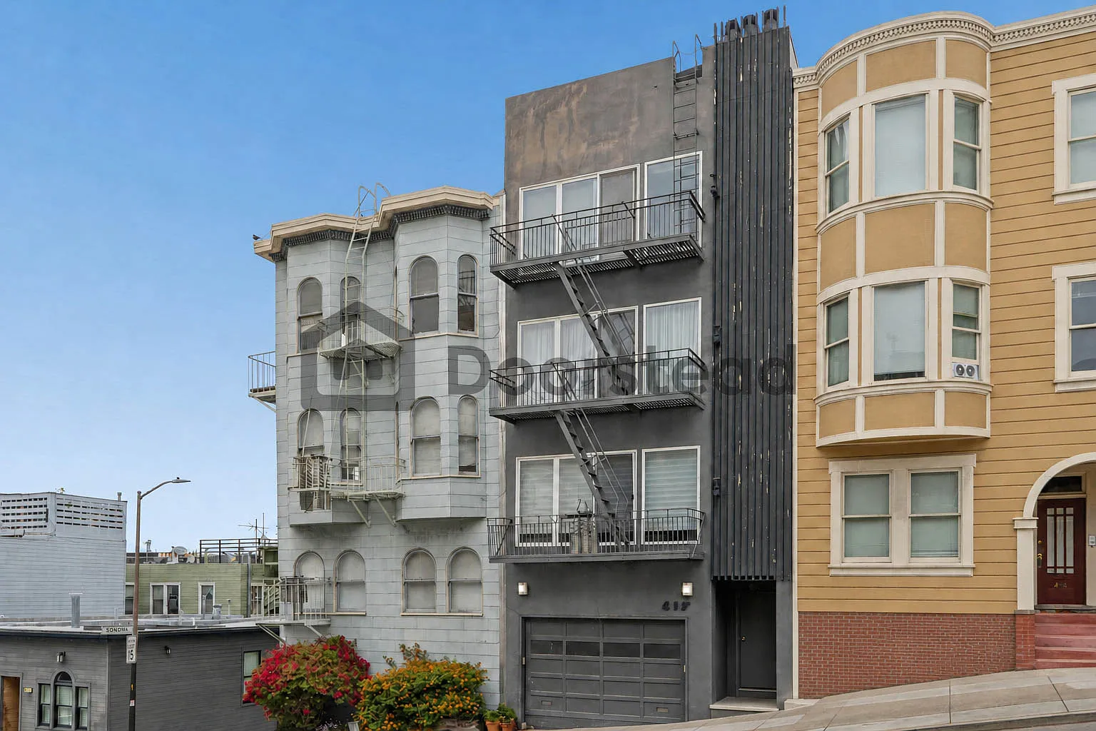 Studio, 1.0 bath, 220 sqft, $2,300 — Photo 2