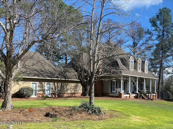 201 Concord Dr, Clinton, MS 39056