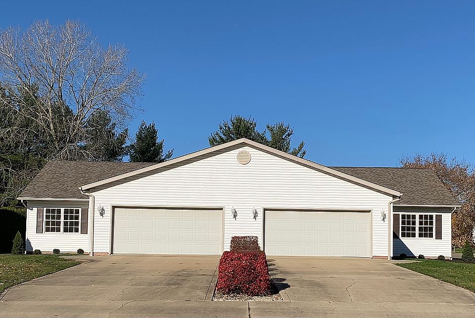 3383-3385 Dotwood Street NW