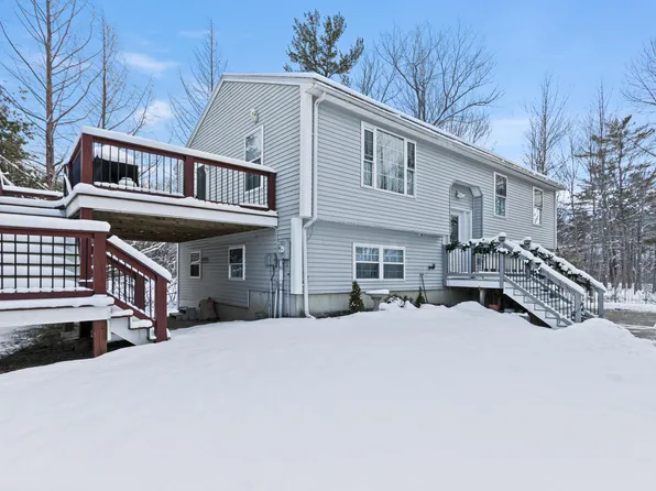 8 Oakland Street, Saco, ME 04072