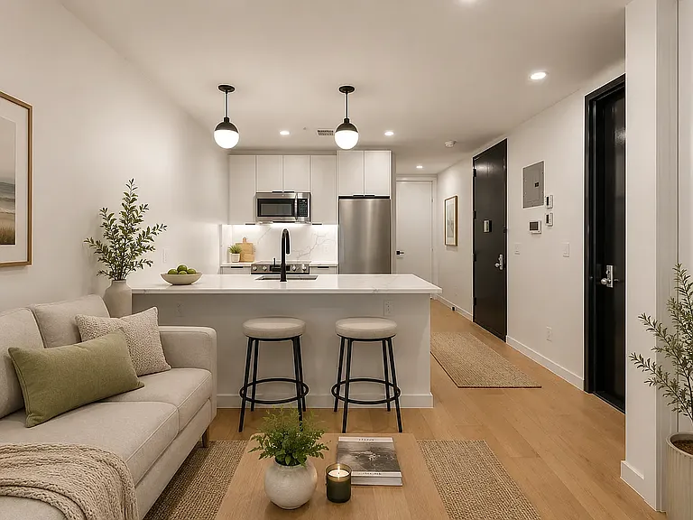 69 Mother Gaston Blvd #1A — Photo 2