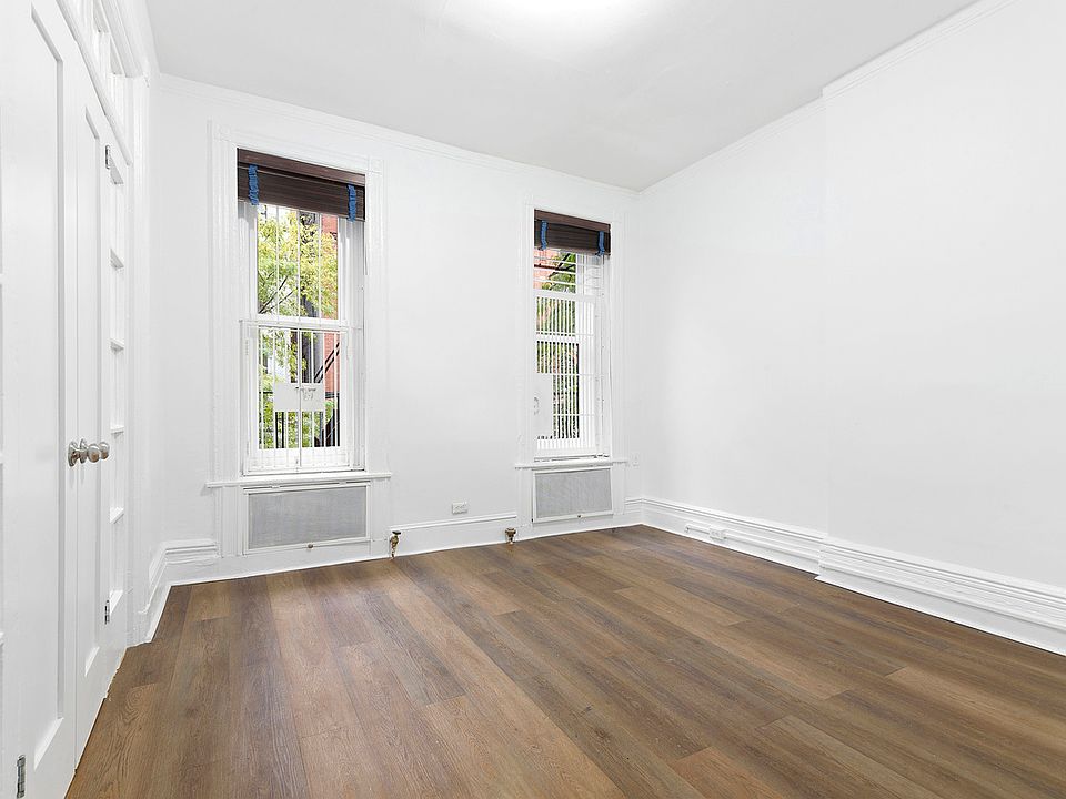 1st image of 171 W 80th St #2