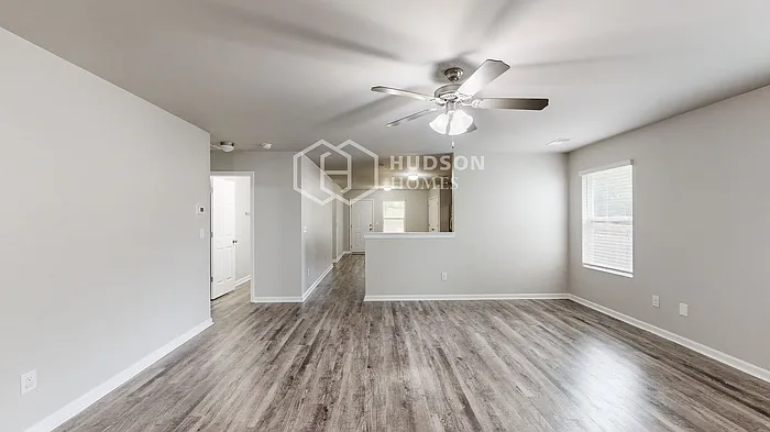 814 Kent Dr — Photo 9